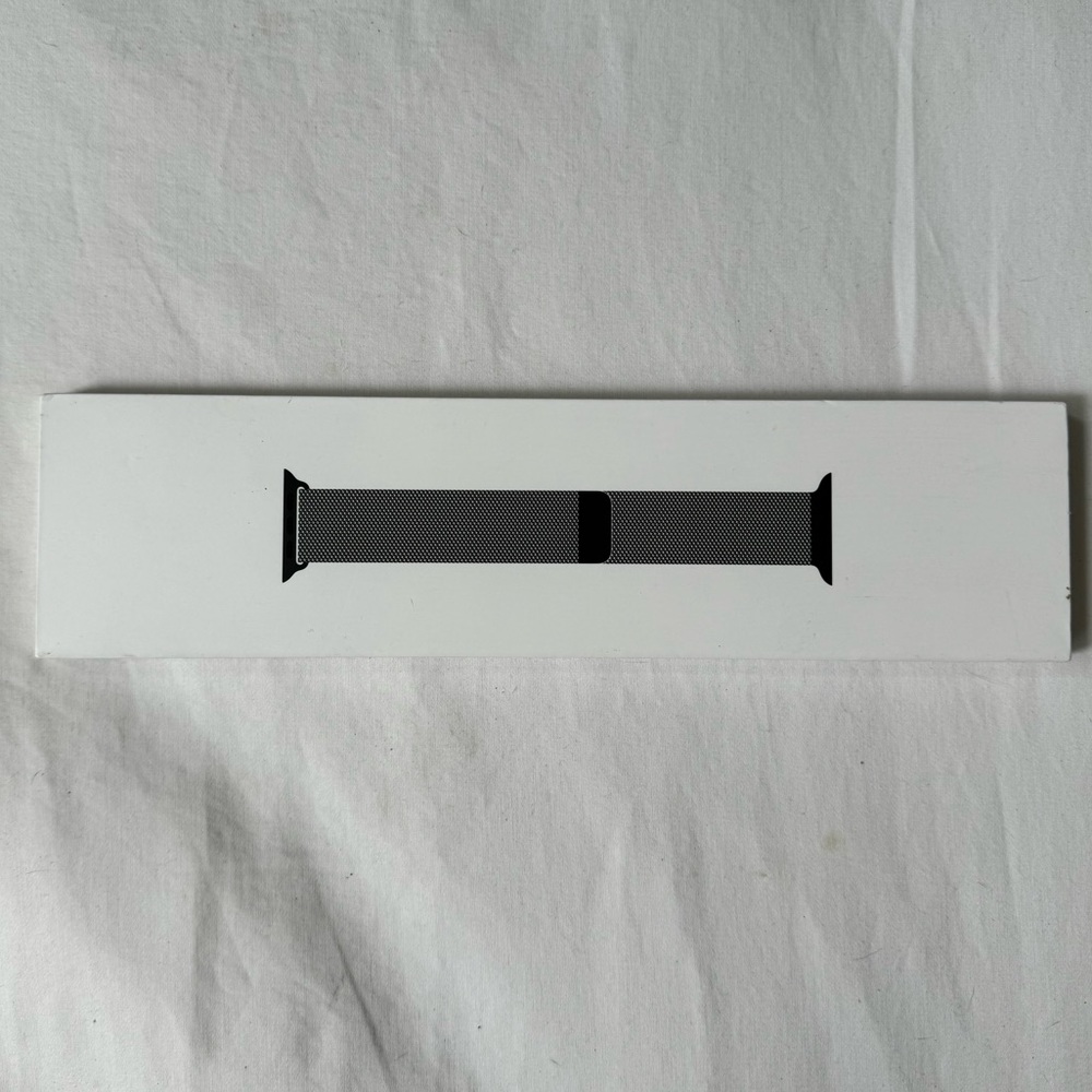 Apple iWatch Graphite Milanese Loop 45mm